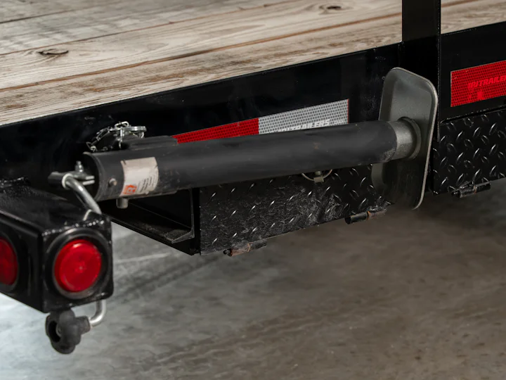 PJ Trailers 14K Angle Pipetop Trailer, studio view 8