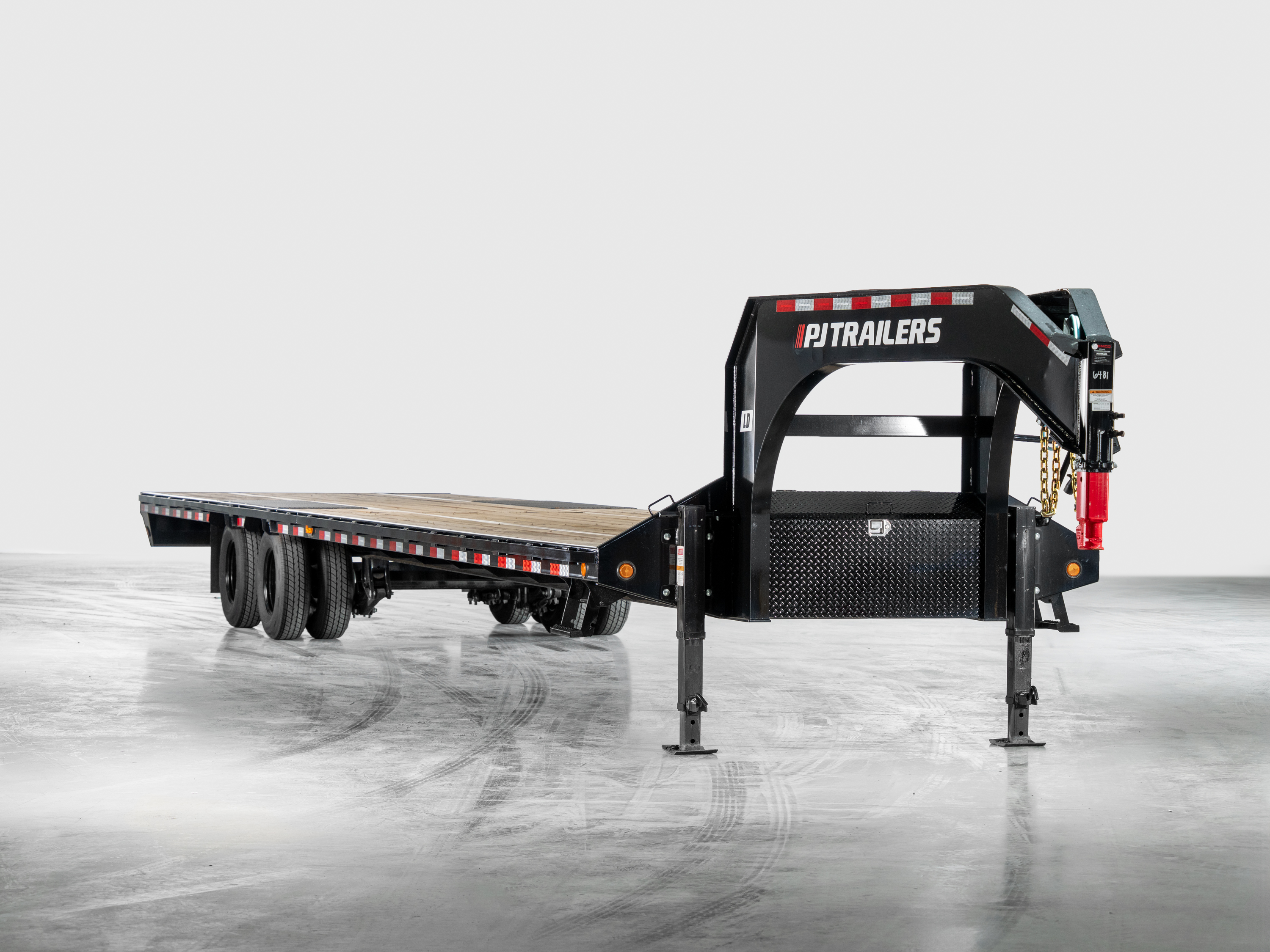 PJ Trailers 40'x102" Gooseneck Low Pro Flatbed Trailer w/ Duals (LD)