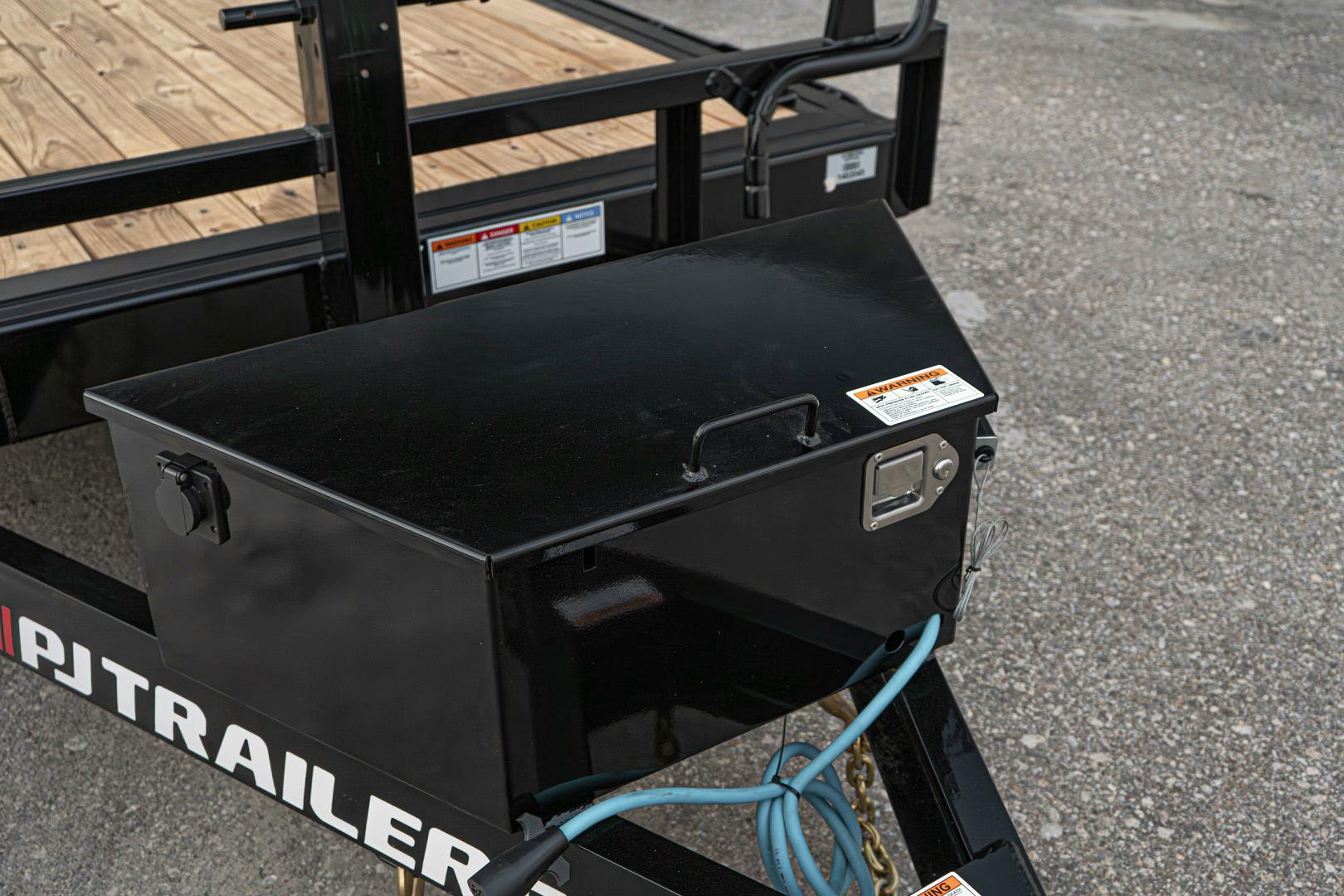 PJ Trailers 20'x82" Powered Full Deck Tilt Trailer (TF)