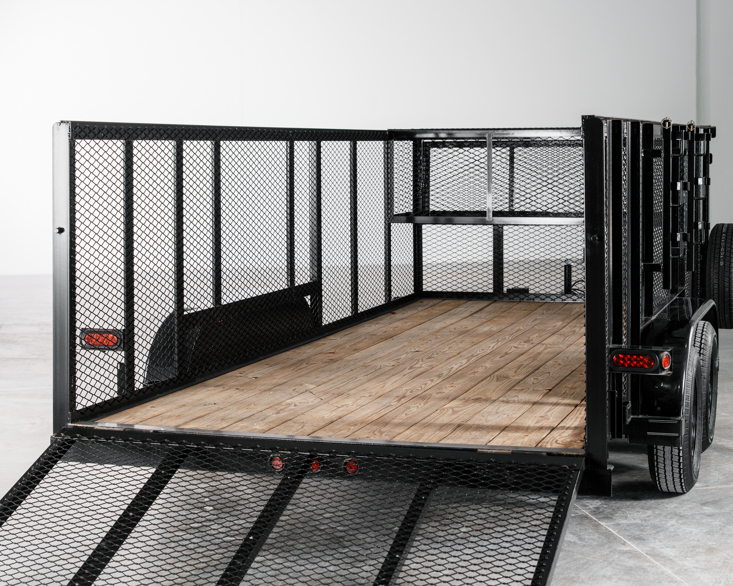 Texas Bragg 16' × 83" Landscape Trailer