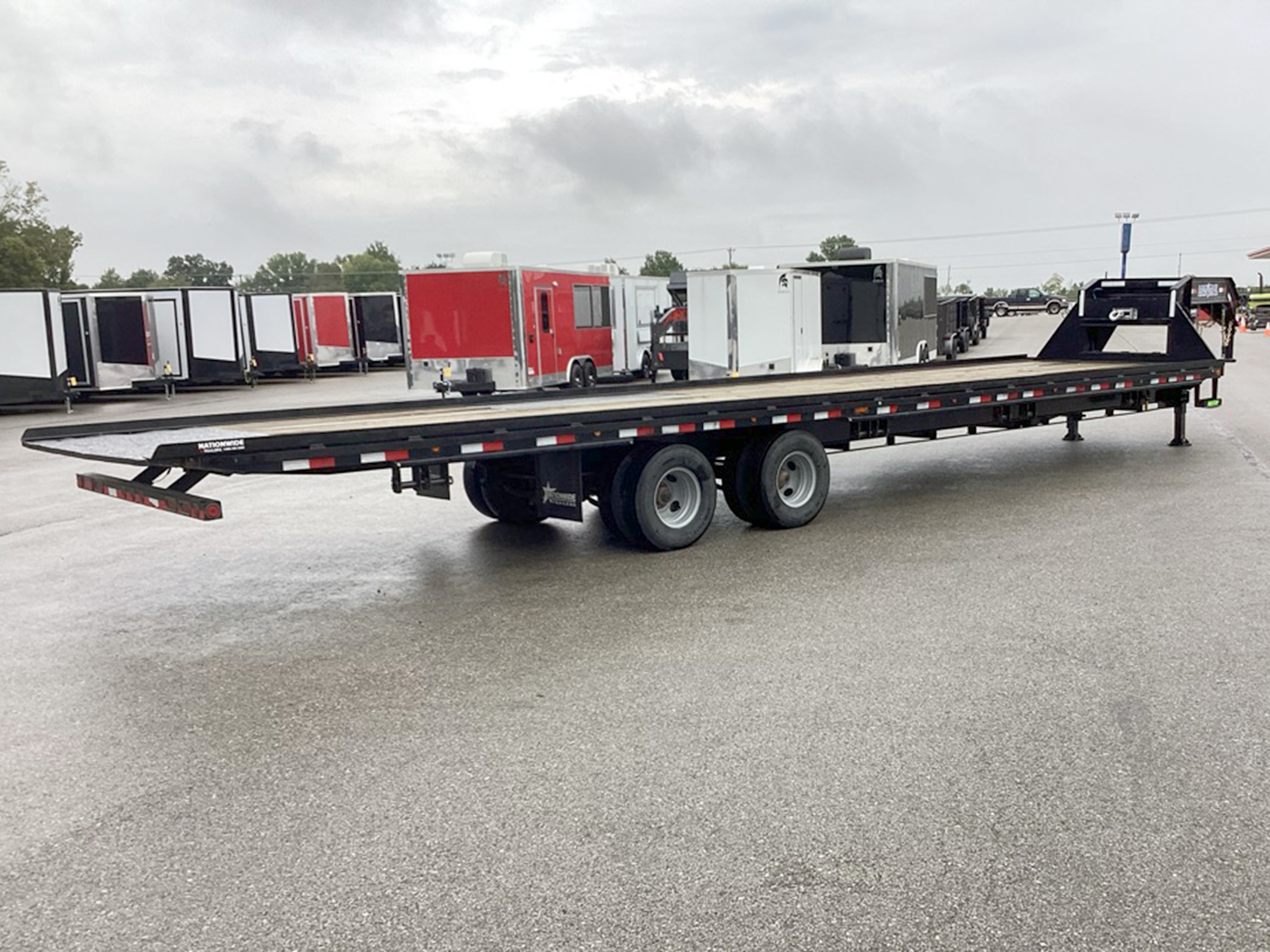 Load Trail 40'x102" Tandem Dual Gooseneck Tilt Trailer (GT)