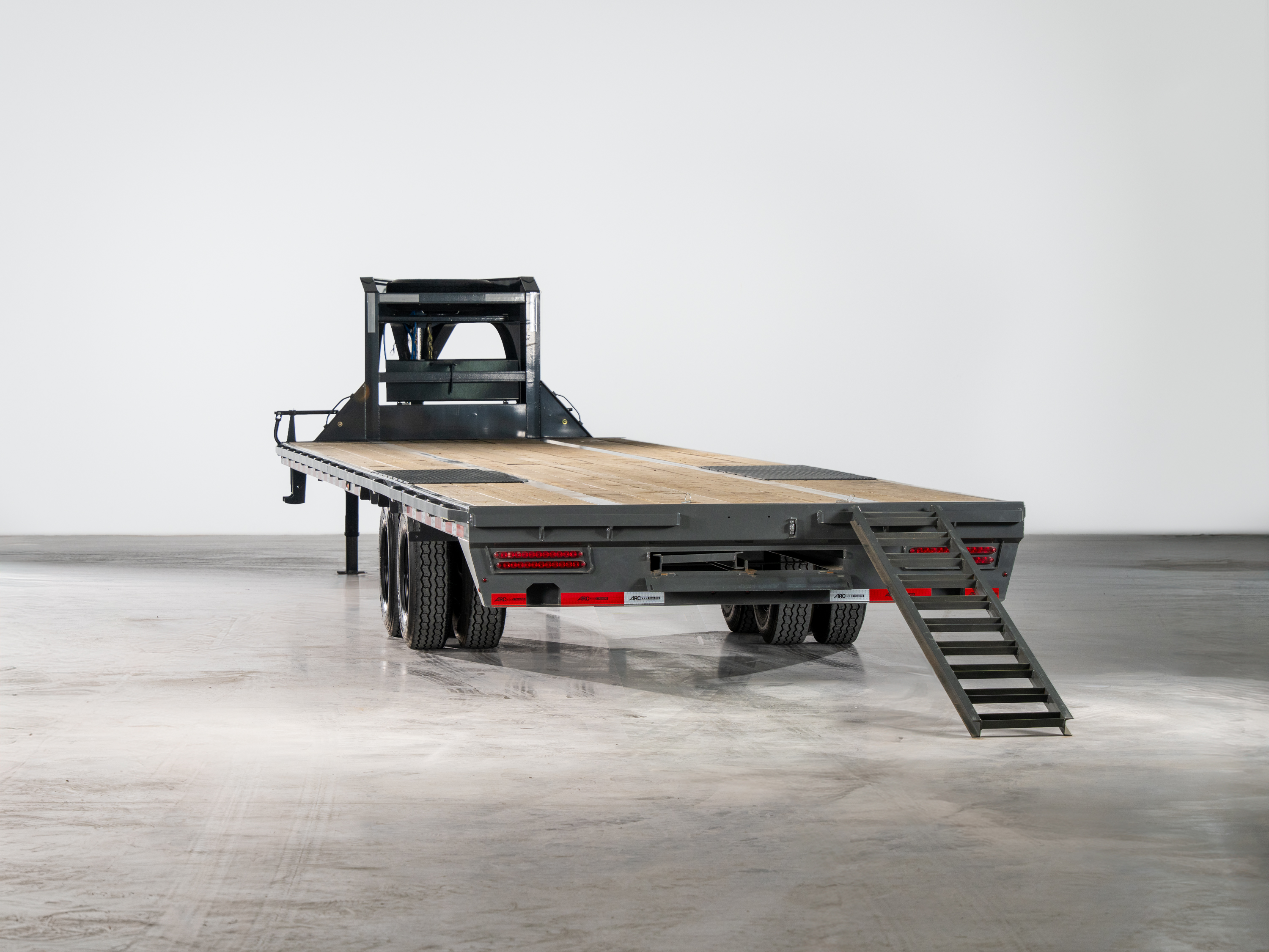 ARC Trailers ARC GDD 40' × 102" Gooseneck Flatbed Trailer with Duals