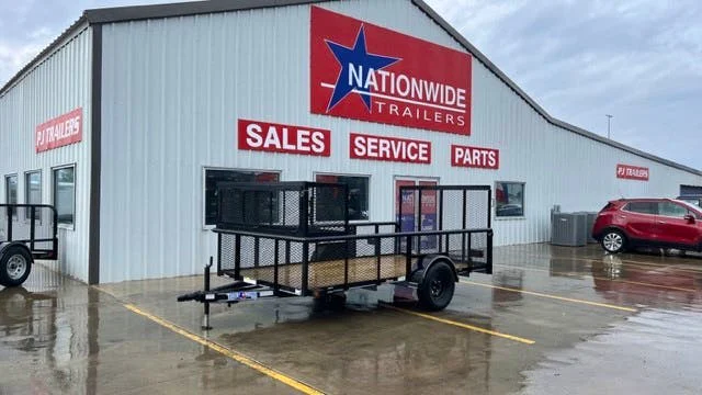 Texas Bragg 12' × 77" Landscape Trailer