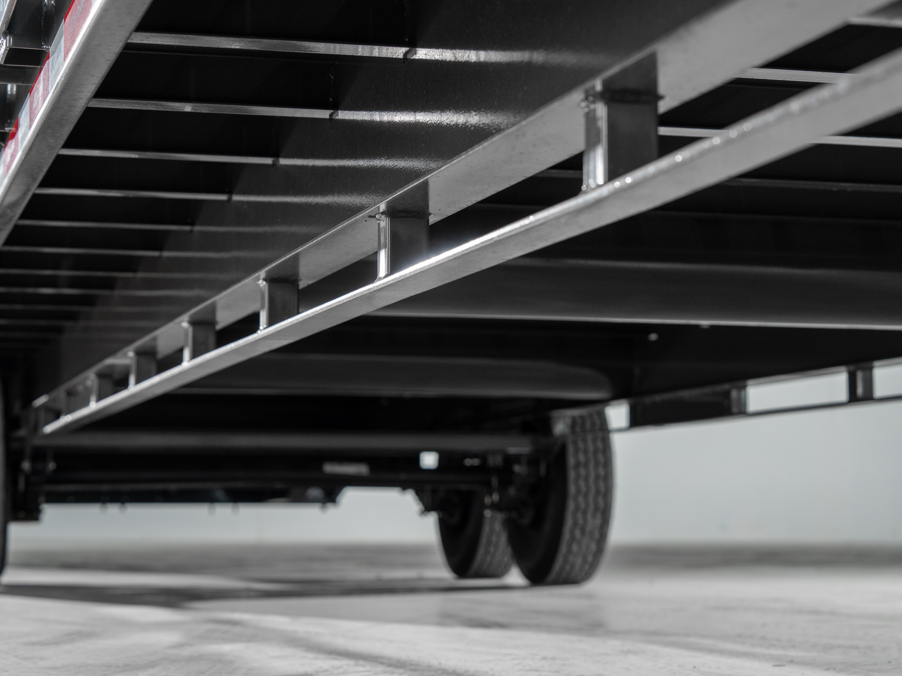 ARC Trailers ARC GDS 40' × 102" Gooseneck Flatbed Trailer