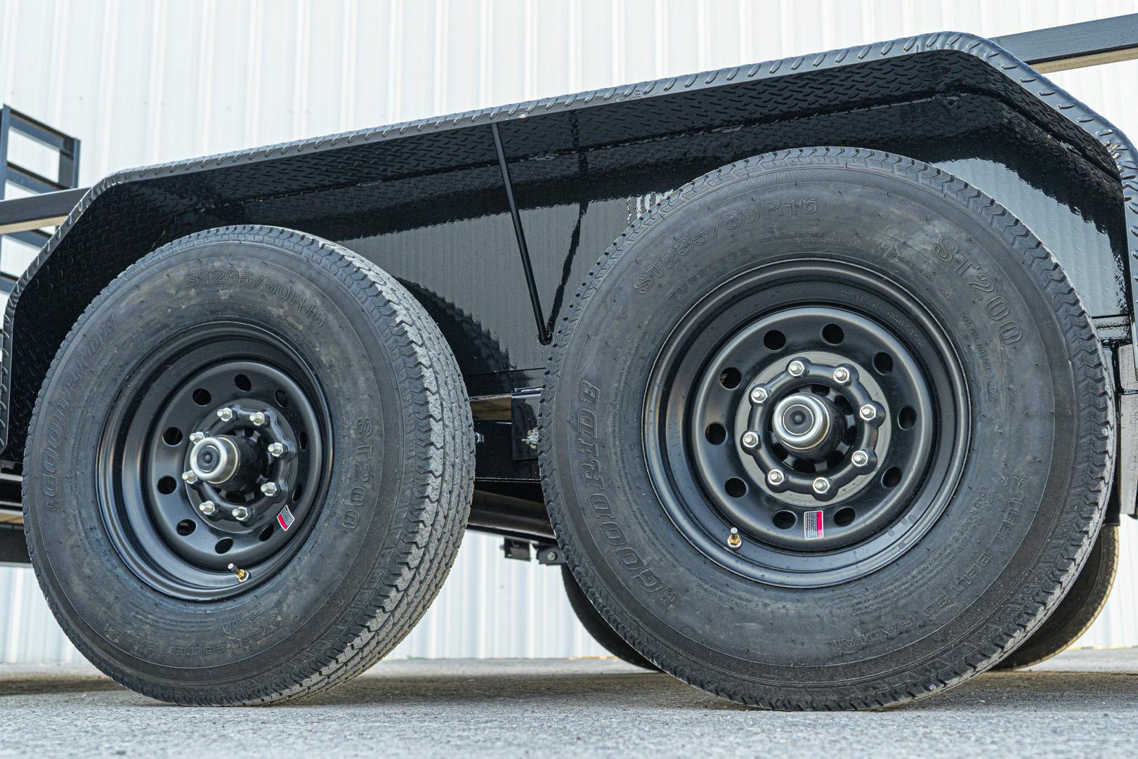 PJ Trailers 24'x83" Gooseneck 6" Channel Equipment Trailer (CC)
