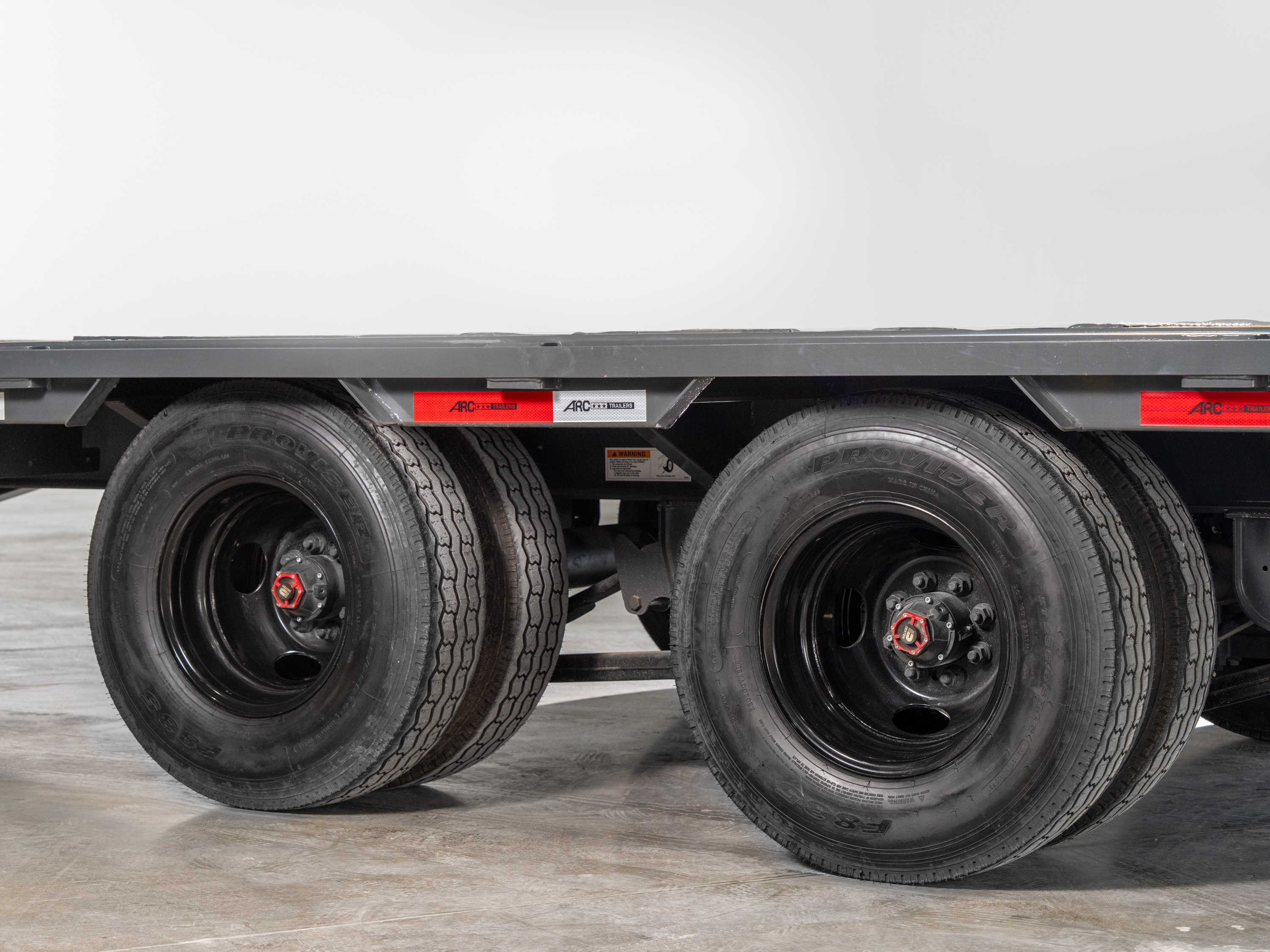 ARC Trailers ARC GDD 40' × 102" Gooseneck Flatbed Trailer with Duals