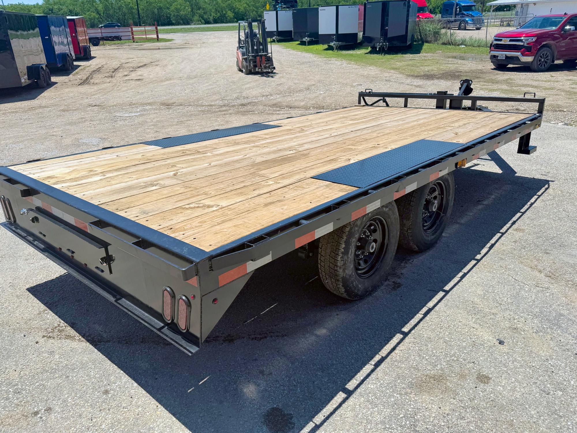 LoneStar 16'x102" 8" I-Beam Deckover Flatbed Trailer