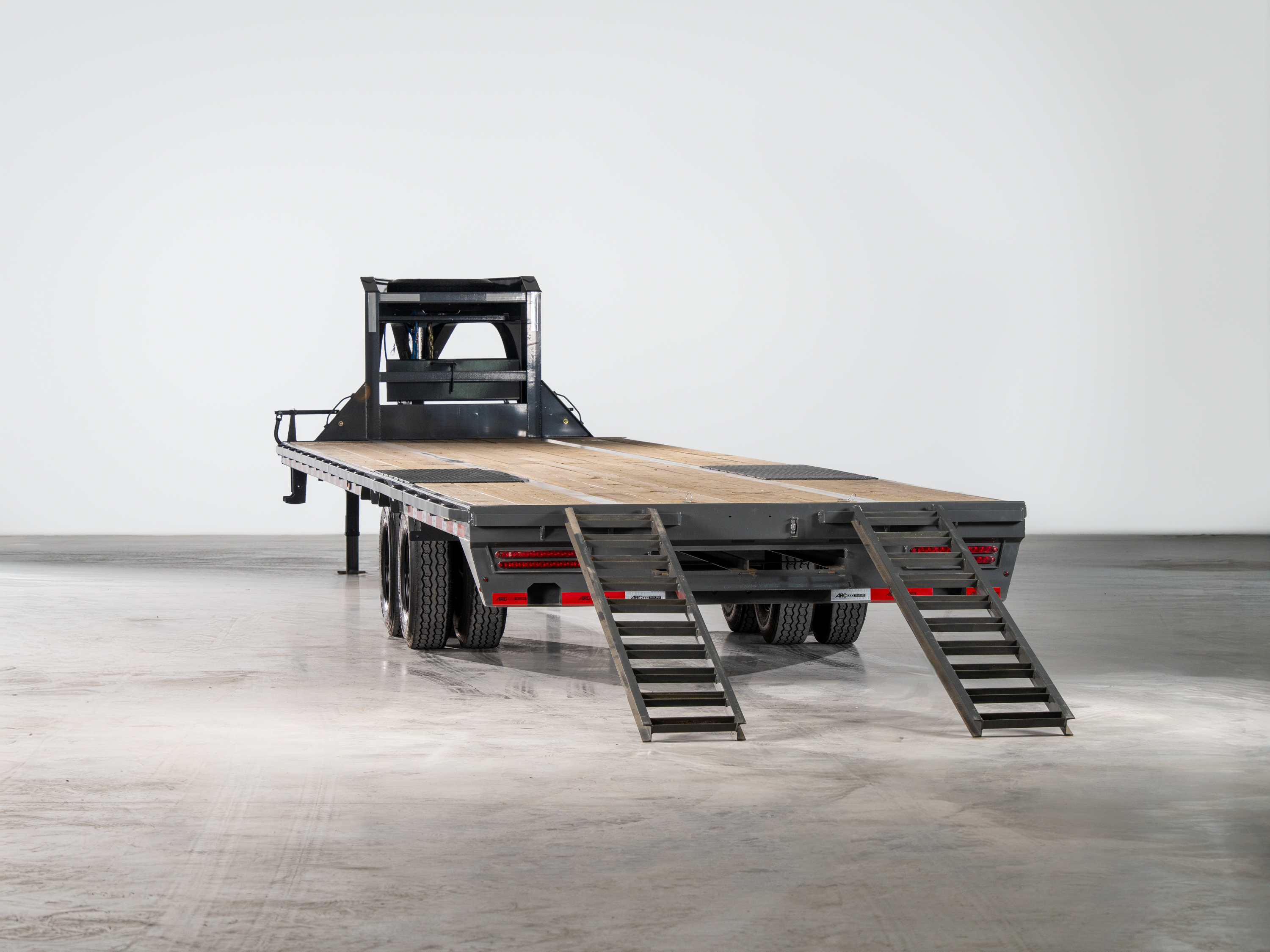 ARC Trailers ARC GDD 40' × 102" Gooseneck Flatbed Trailer with Duals