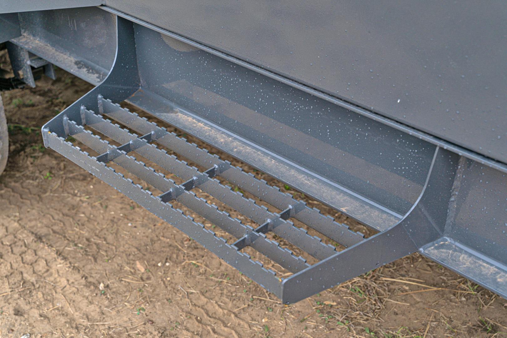 ARC Trailers ARC GDT 14' × 83" Telescopic Dump Trailer