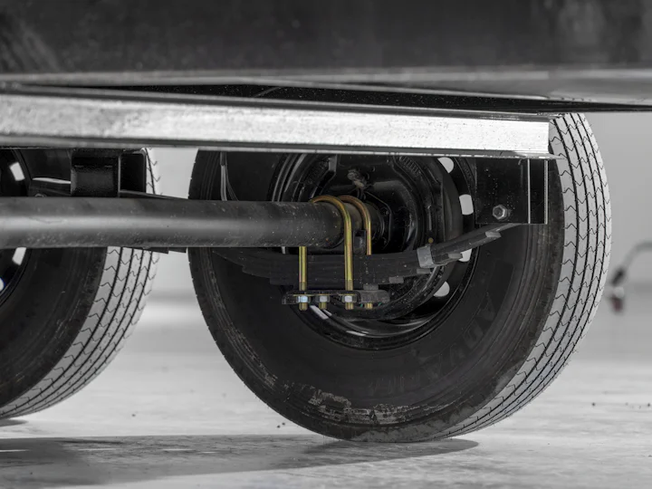 PJ Trailers Low-Pro Flatdeck With 8K Singles, studio view 9