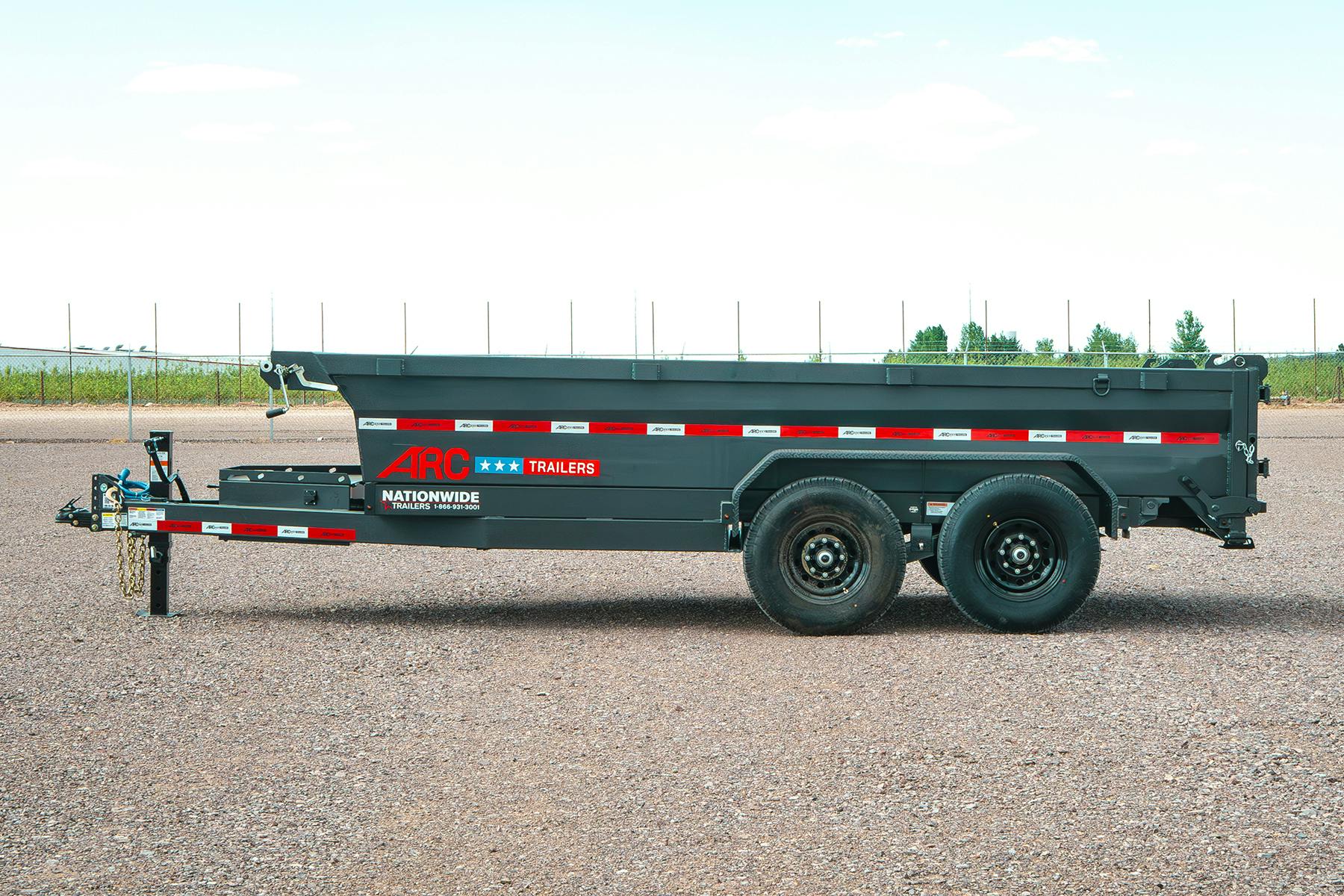 ARC Trailers ARC BDZ 14' × 83" Scissor-Lift Dump Trailer – Previous Generation