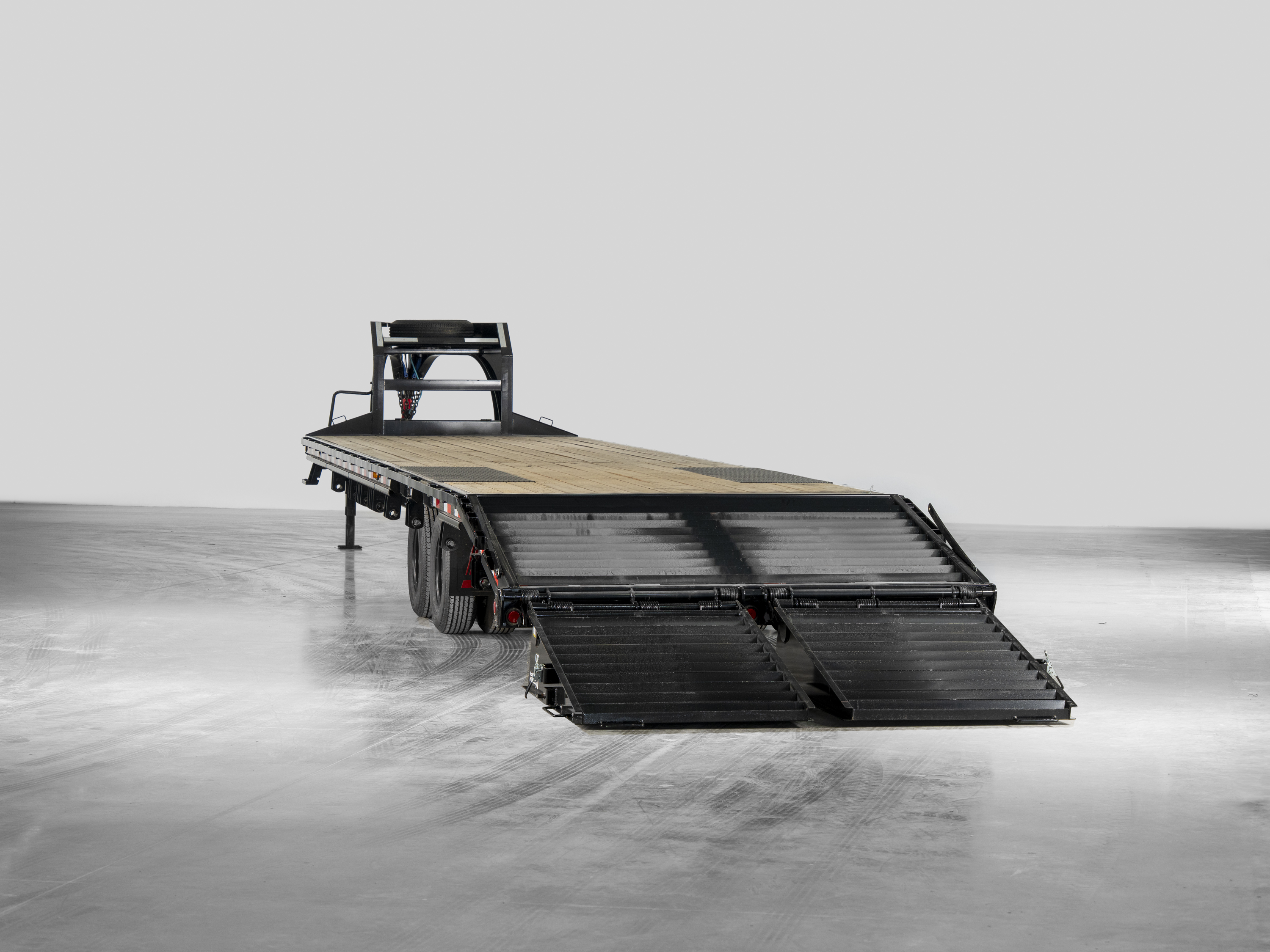 PJ Trailers 40'x102" Flatbed Trailer w/ Duals & Air-ride (FD)