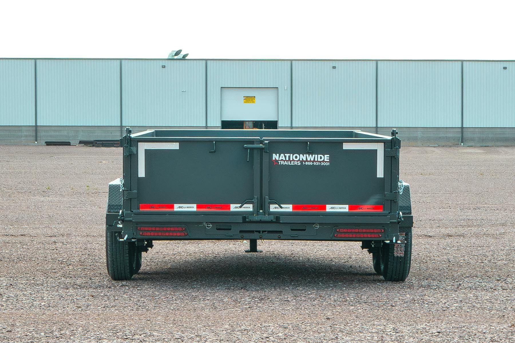 ARC Trailers ARC BDZ 14' × 83" Scissor-Lift Dump Trailer – Previous Generation