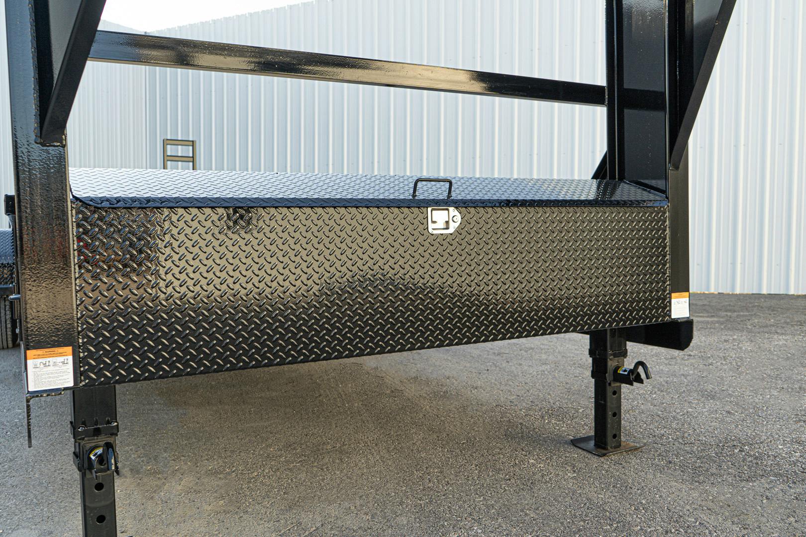 PJ Trailers 24'x83" Gooseneck 6" Channel Equipment Trailer (CC)