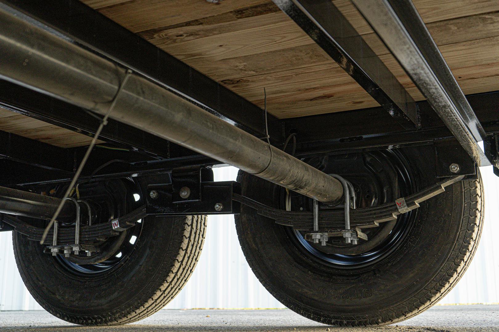 PJ Trailers 24'x83" Gooseneck 6" Channel Equipment Trailer (CC)
