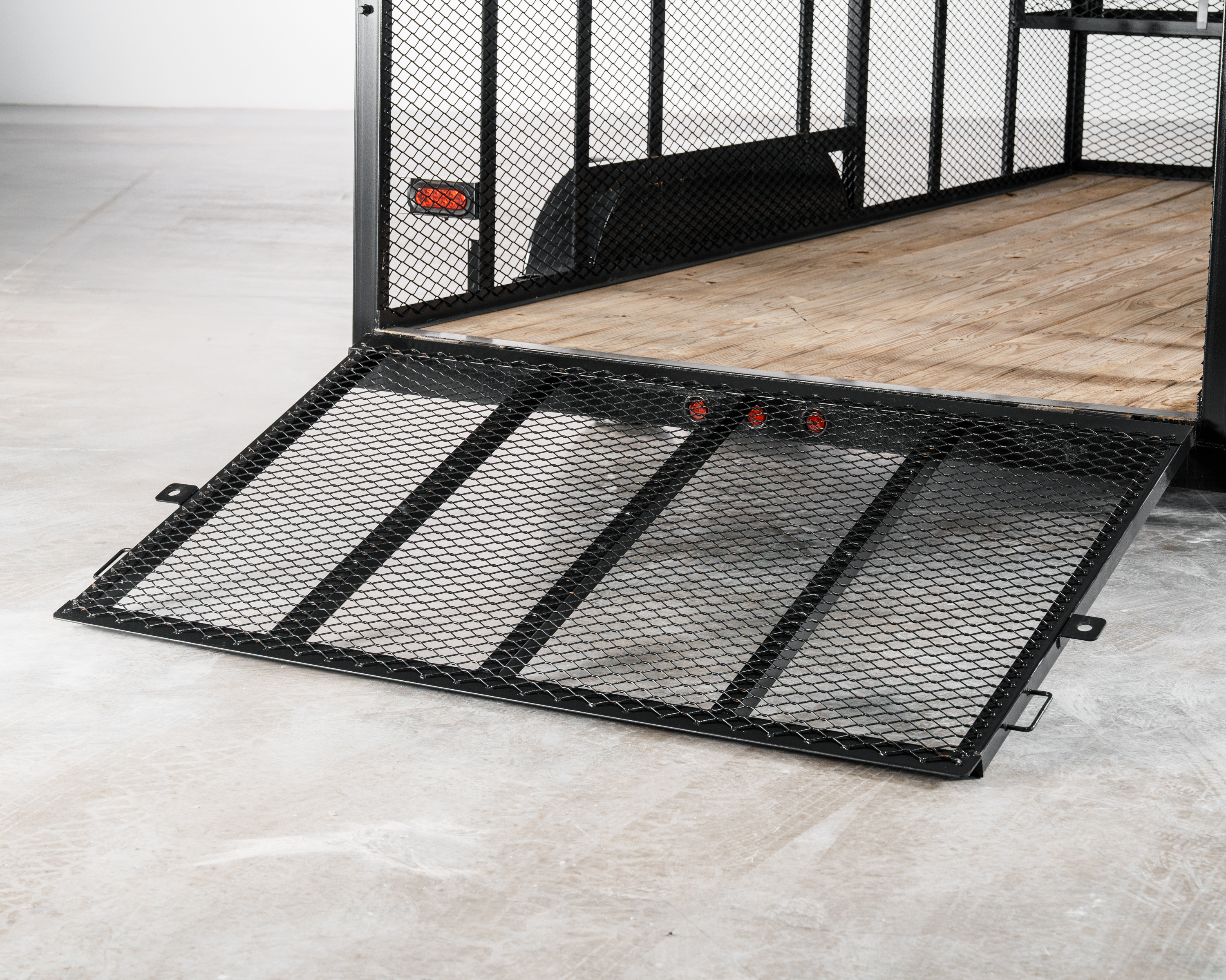 Texas Bragg 16' × 83" Landscape Trailer