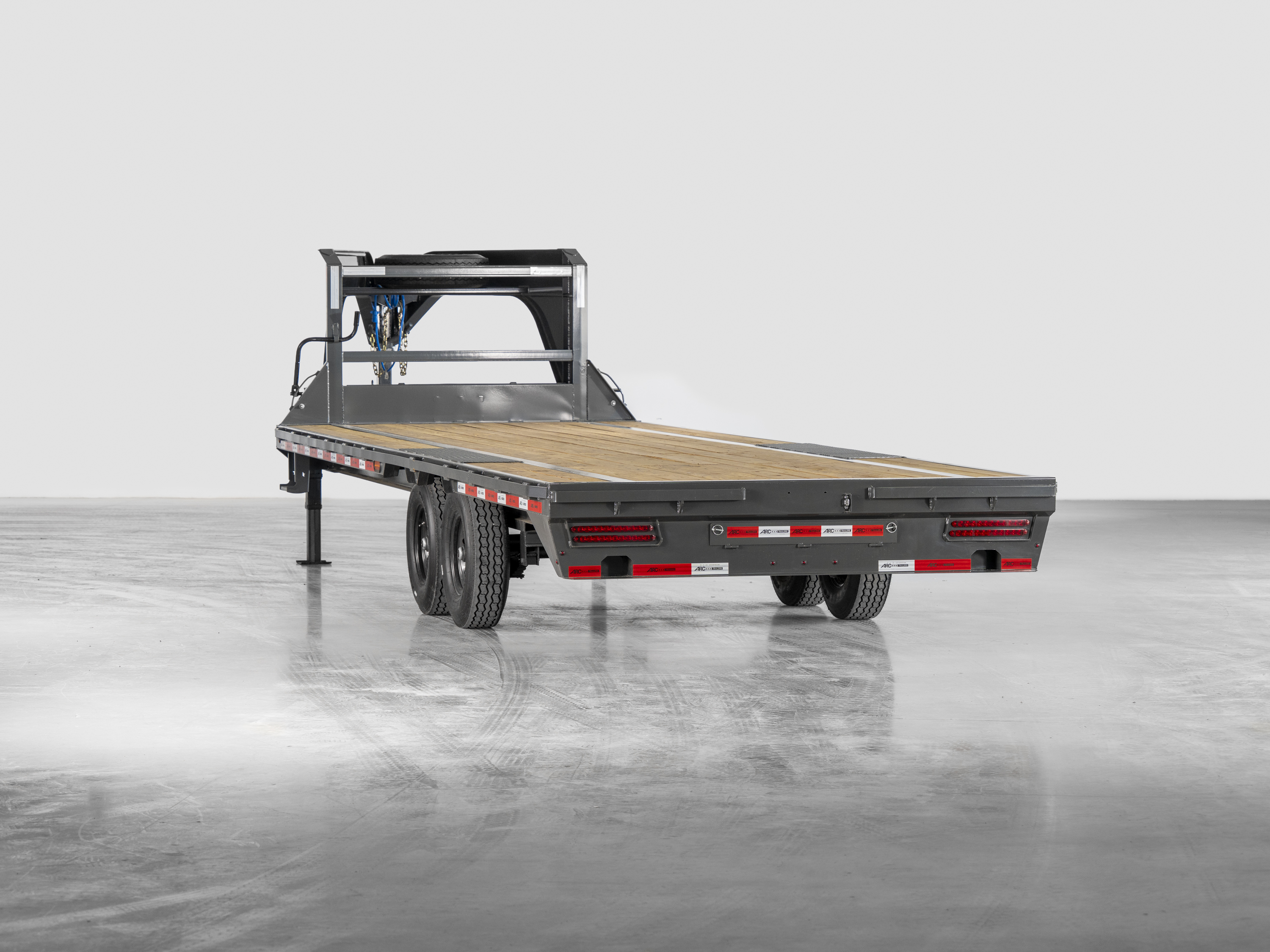 ARC Trailers ARC GDS 25' × 102" Gooseneck Flatbed Trailer