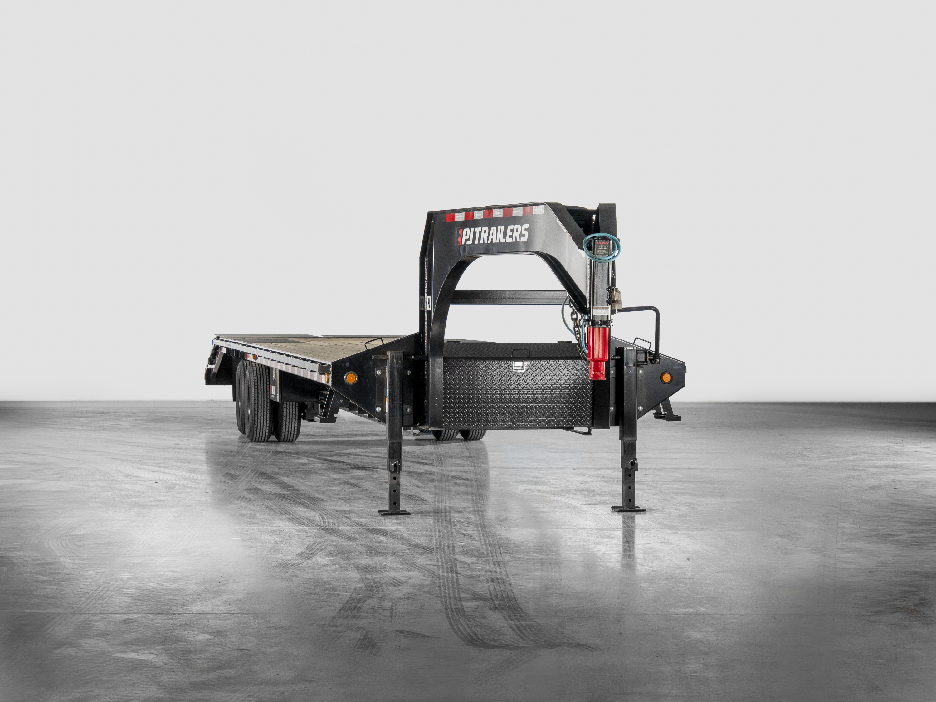 PJ Trailers 40'x102" Flatbed Trailer w/ Duals & Air-ride (FD)