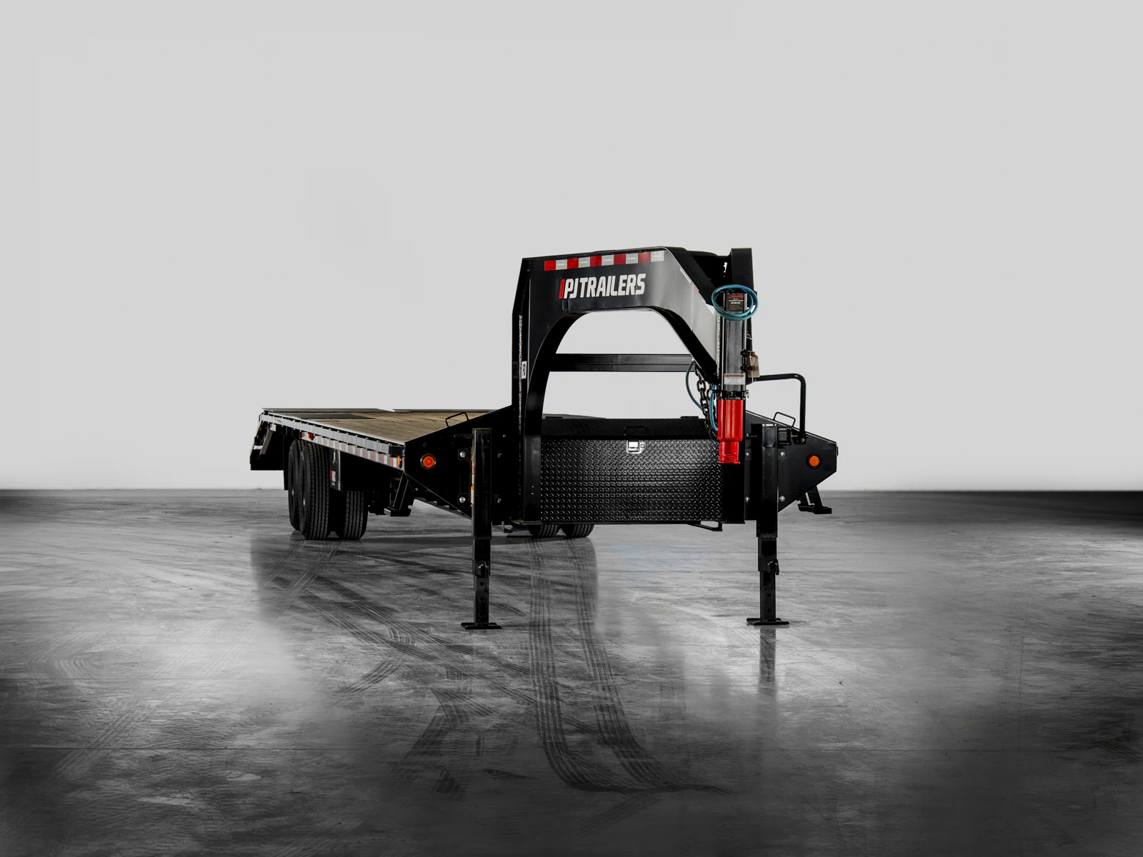 PJ Trailers Classic Flatdeck With Duals, studio view 1 PJ Trailers Classic Flatdeck With Duals, studio view 1