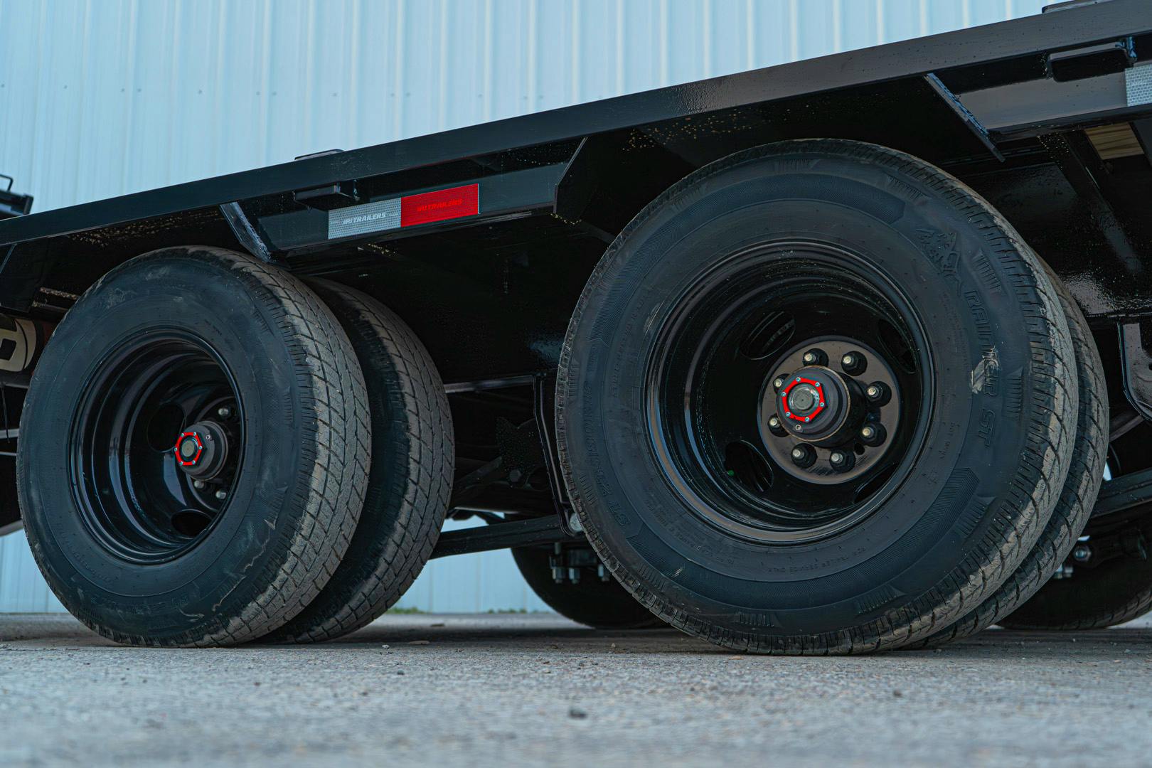 PJ Trailers 40'x102" Flatbed Trailer w/ Ramps (LD)