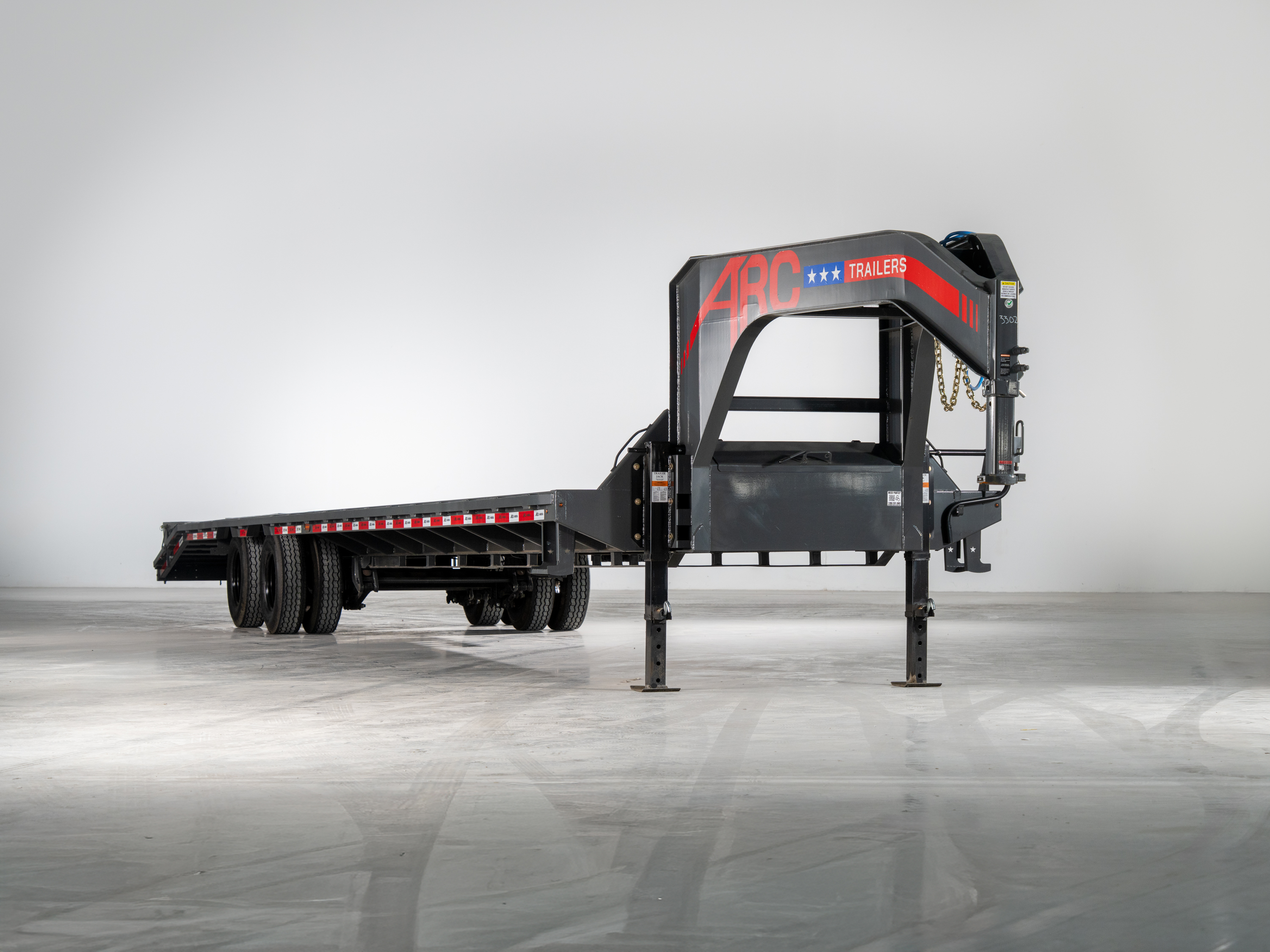 ARC Trailers ARC GDD 40' × 102" Gooseneck Flatbed Trailer with Duals