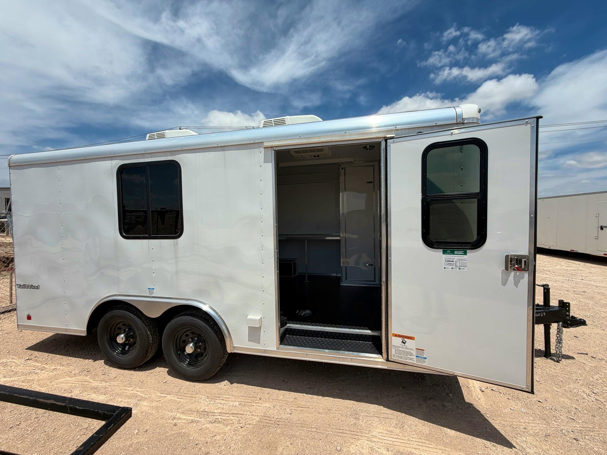 Continental Cargo 8.5'x16' Enclosed Office Trailer - Stock #continental-cargo-8-5x16-bp5b-252b-526b-s-wt-acwh-30a - Image 1 of 6