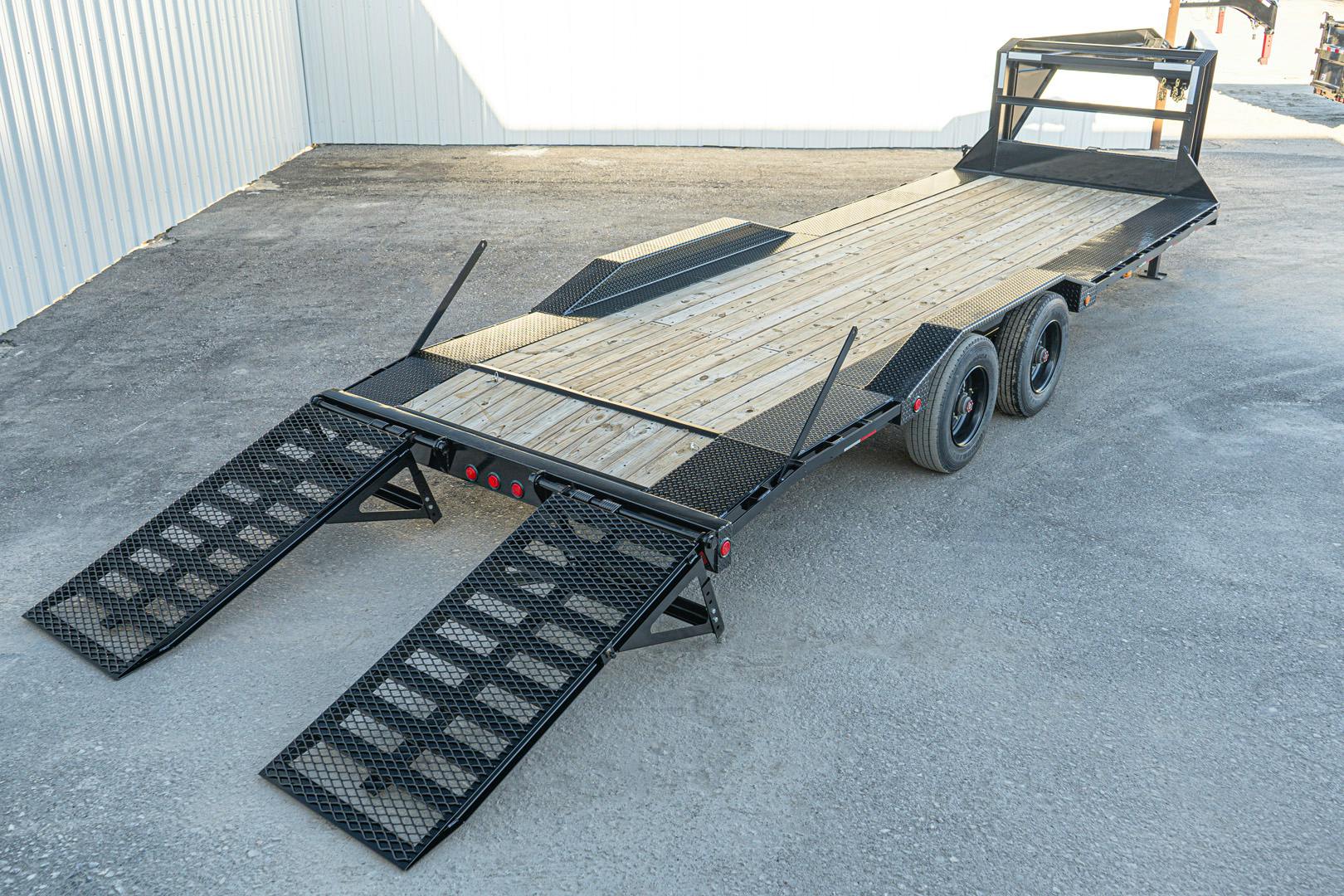 PJ Trailers 24'x102" Gooseneck 10" Pro I-Beam S/W Equipment Trailer (H7)