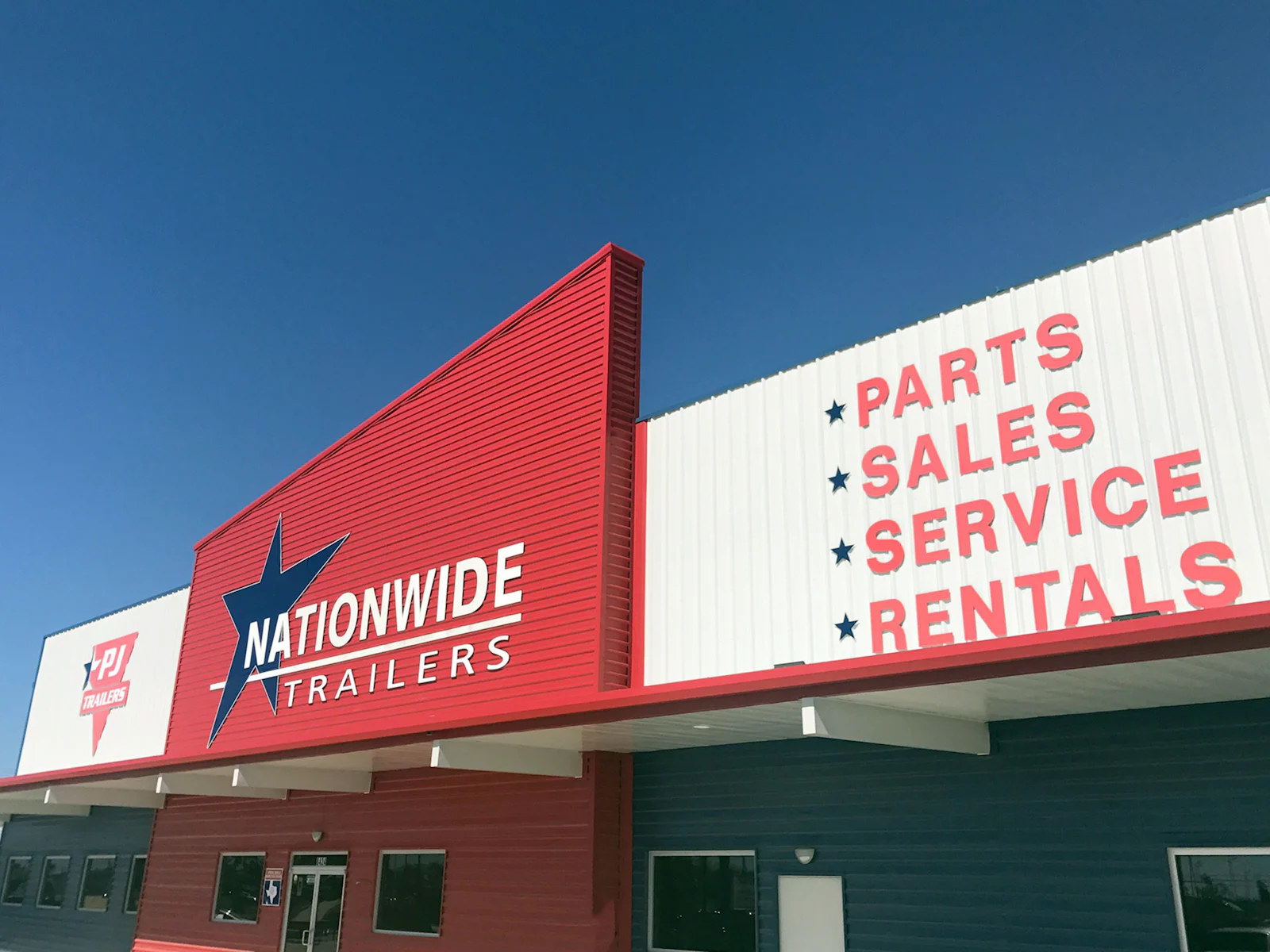 The finished North Freeway storefront
