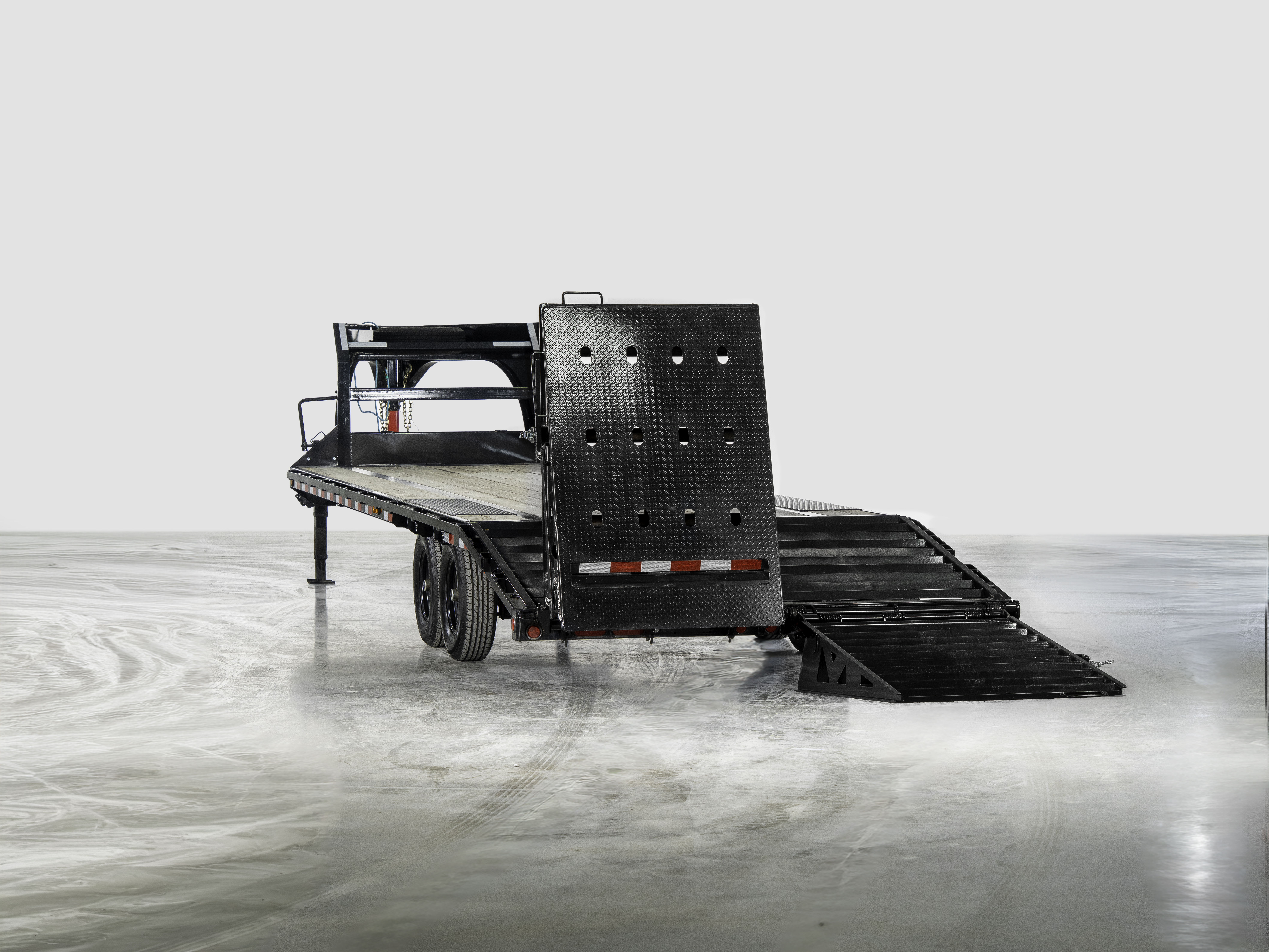 PJ LS Flatbed Trailer Stock #LS - Thumbnail 4