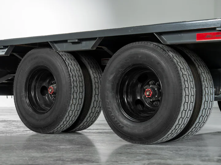 ARC Trailers Gooseneck Flatbed Trailer with Duals, studio view 19