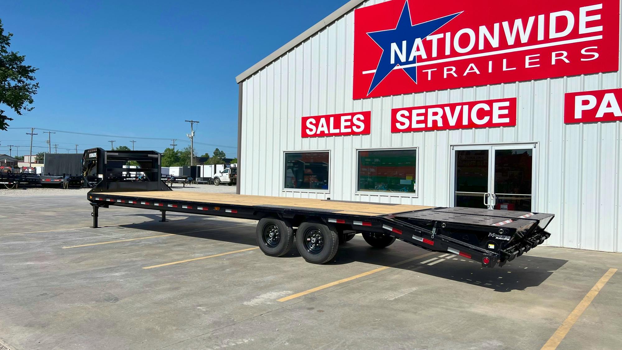 PJ Trailers 25'x102" Gooseneck Flatbed Quest Series (LQ)