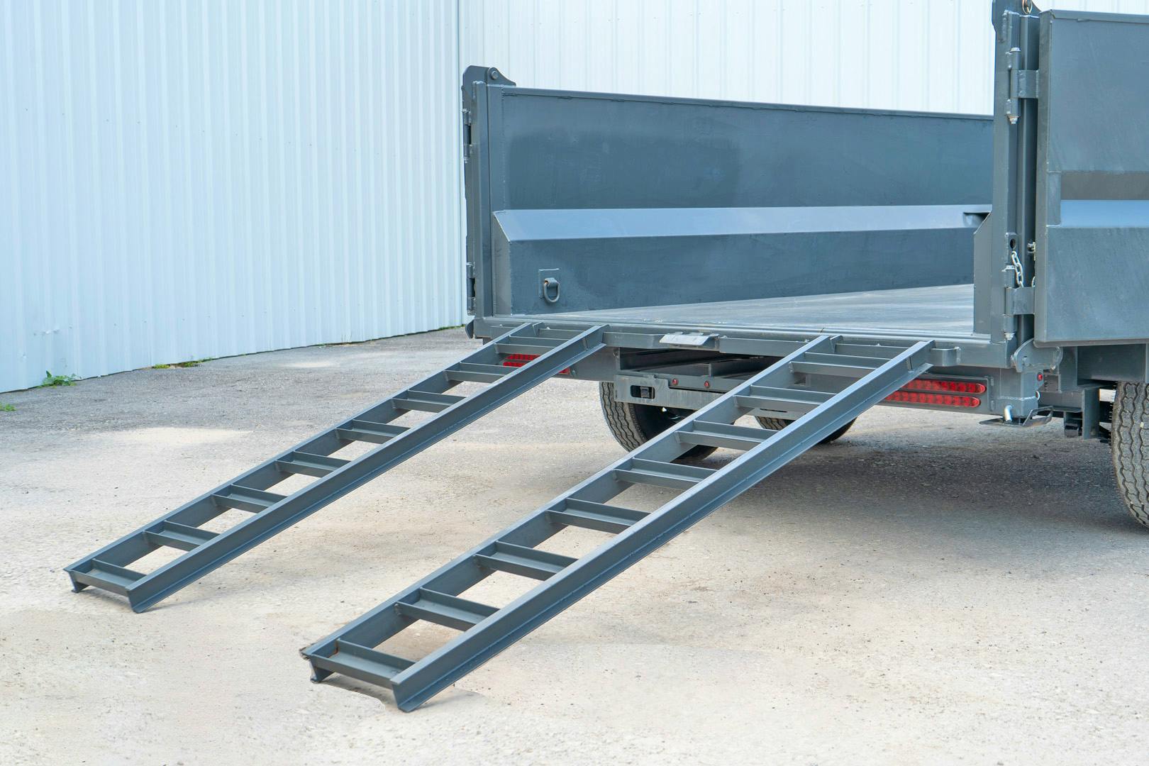 ARC Trailers ARC BDT 16' × 83" Telescopic Dump Trailer