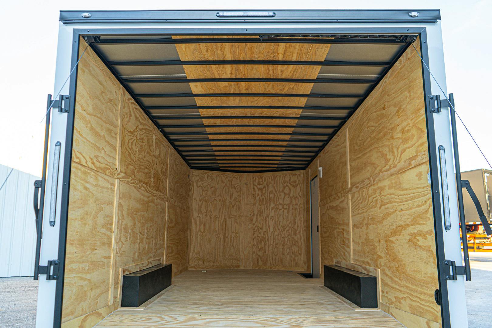 Spartan TA 8'6" × 20' Enclosed Cargo Trailer