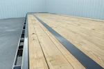 PJ Trailers 40'x102" 18k Gooseneck Flatbed Trailer w/ Singles (LX) Stock #91286 - Thumbnail 8