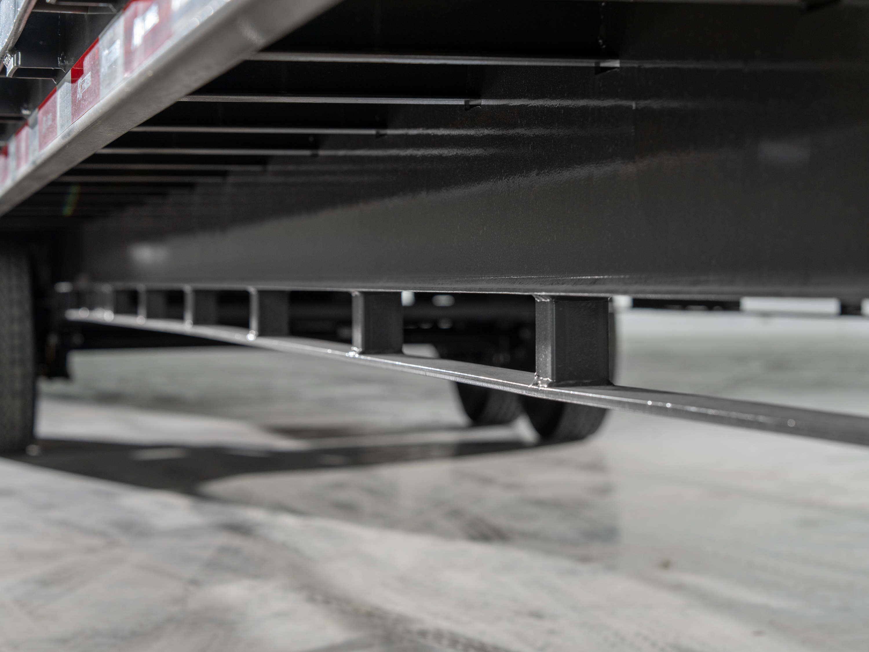 ARC Trailers ARC GDS 40' × 102" Gooseneck Flatbed Trailer