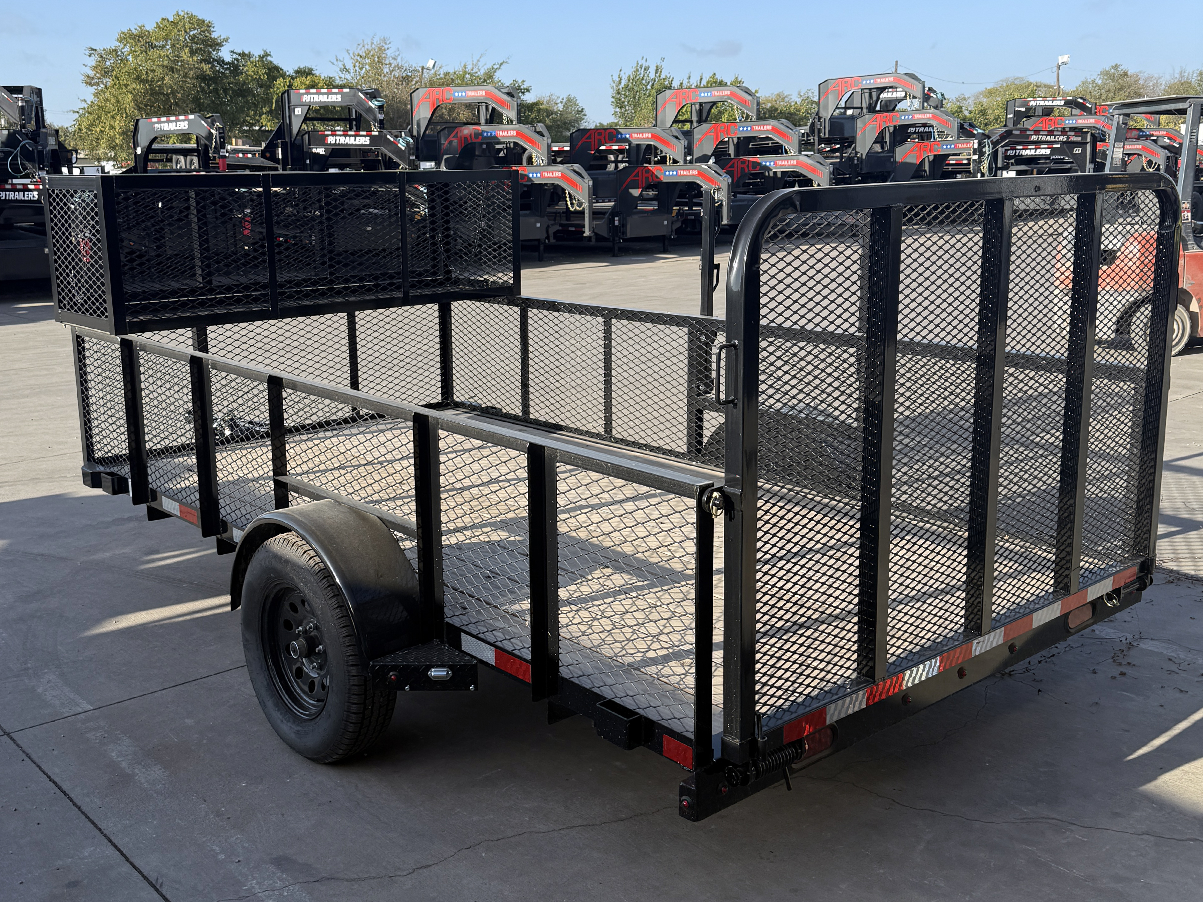 X-ON 12'x77" Landscape Trailer w/ 4' Ramp Gate (X-ON,LS,12X77)