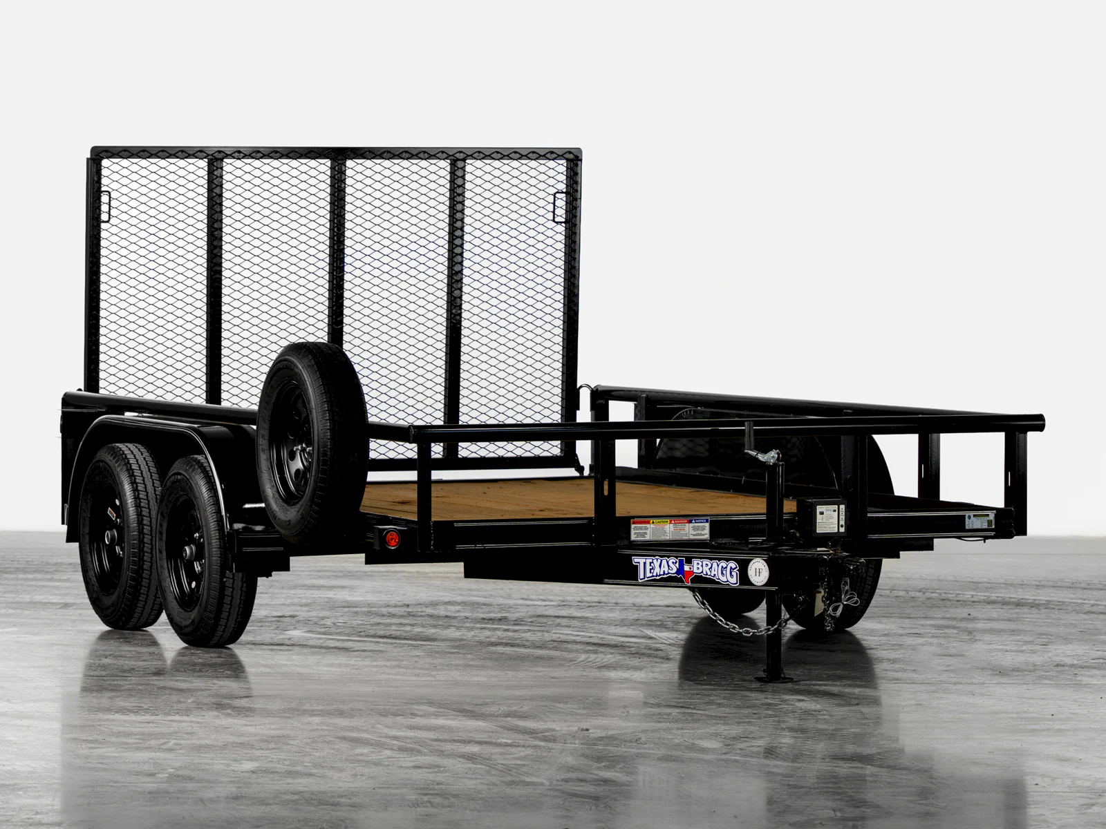 Texas Bragg 12 ft Pipe-Top Utility Trailer, studio view 1