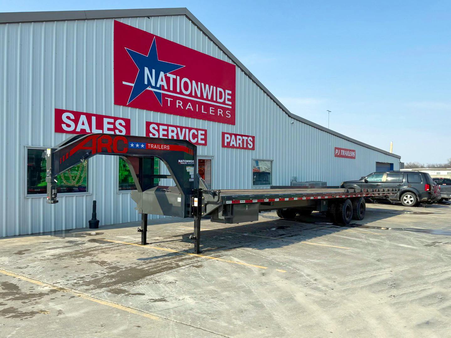 ARC Trailers ARC GCT Gooseneck Full-Tilt Container Hauler