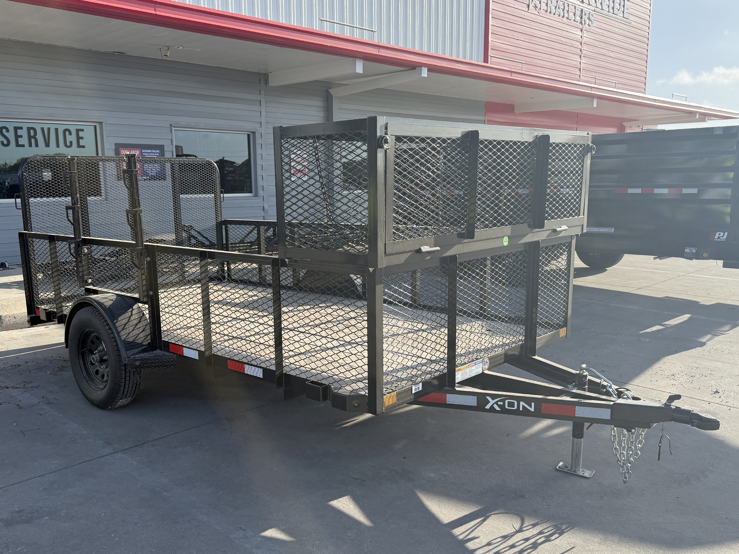 X-ON 12'x77" Landscape Trailer w/ 4' Ramp Gate (X-ON,LS,12X77)