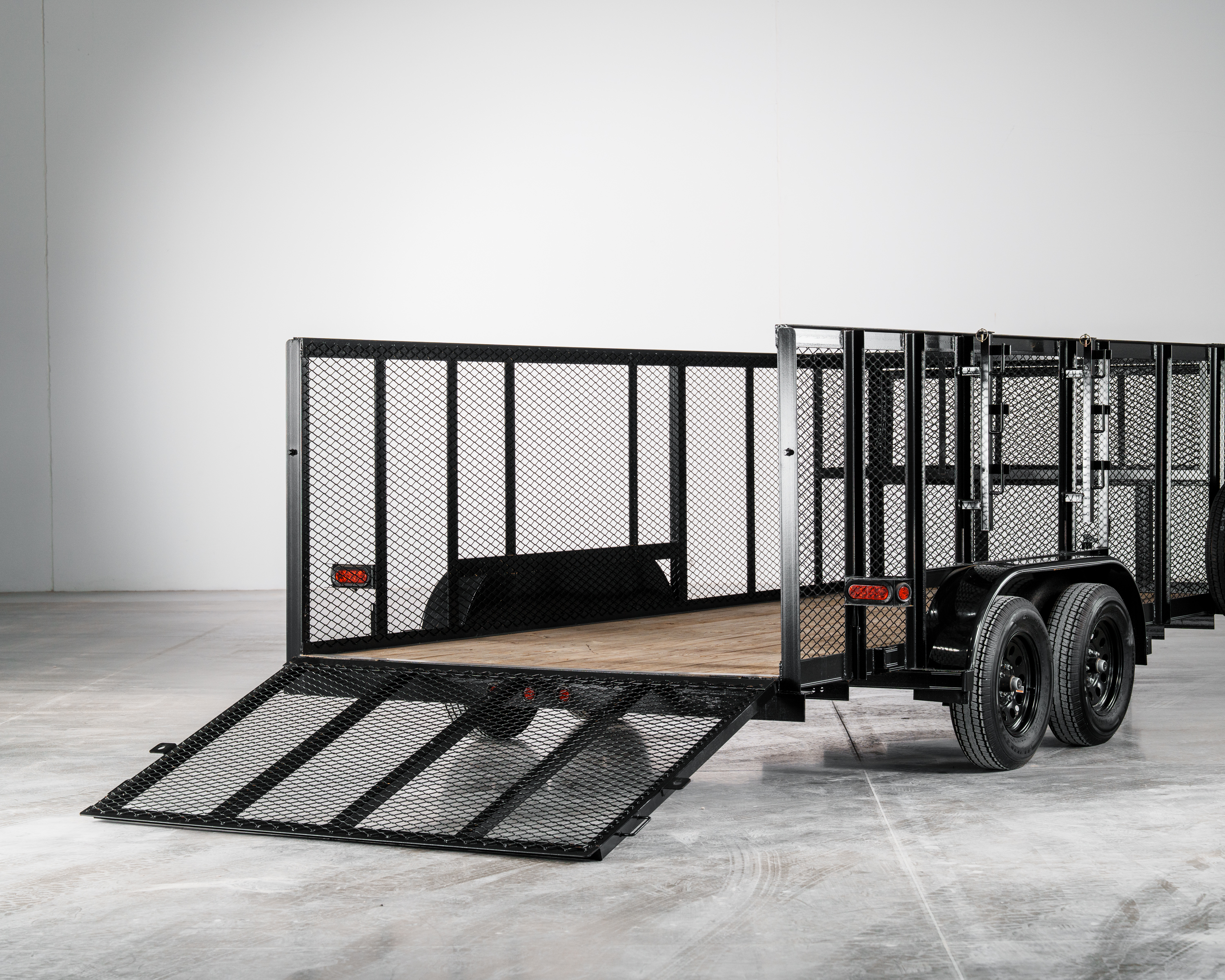 Texas Bragg 16' × 83" Landscape Trailer