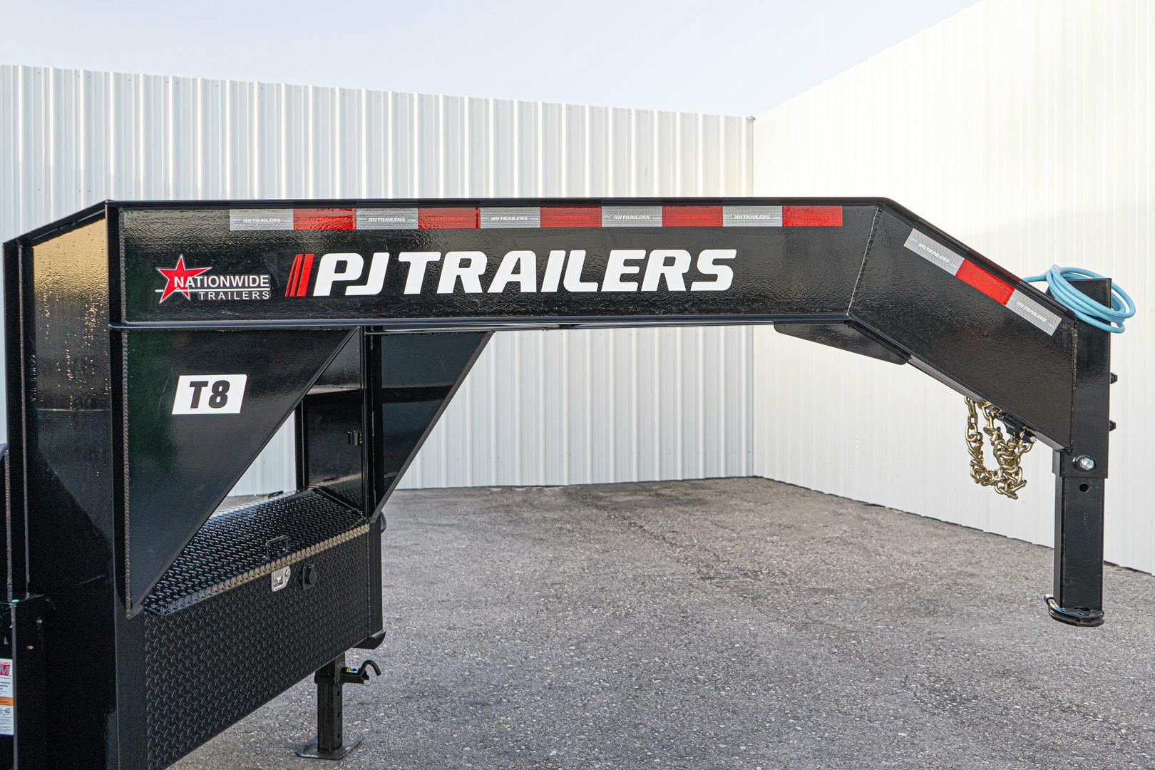 PJ Trailers 26'x102" Gooseneck Deckover Power Tilt Trailer (T8)