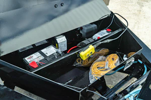 PJ Trailers 16 ft · 82.5 in bed · 22K GVWR · HD low-profile dump Stock #DEB16S2BTSK - Thumbnail 4