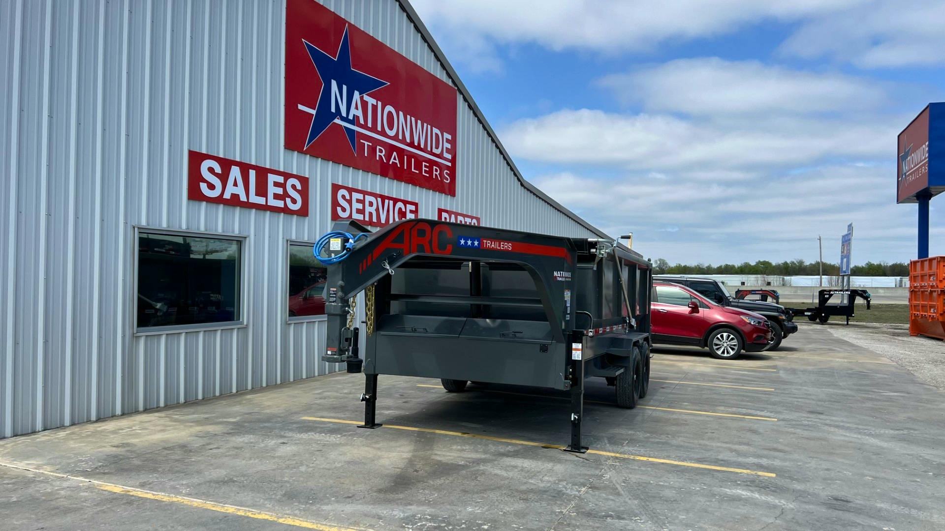 ARC Trailers ARC GDT 14' × 83" Telescopic Dump Trailer