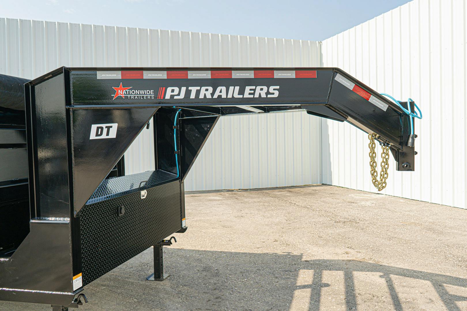 PJ Trailers 16'x83" Gooseneck Telescopic Dump Trailer w/ 4' Sides (DT)