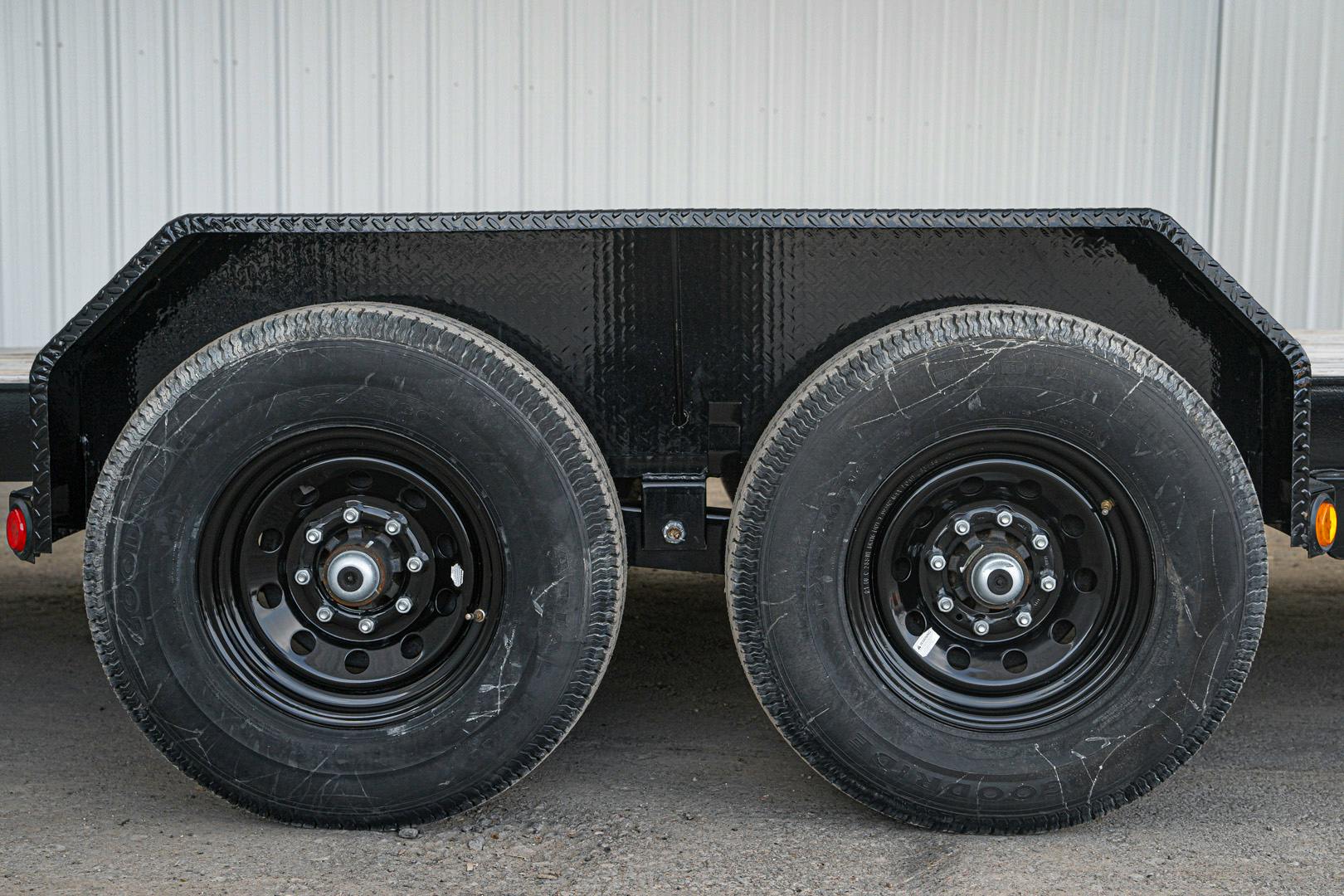 PJ Trailers 24'x83" Gooseneck 6" Channel Equipment Trailer (CC)